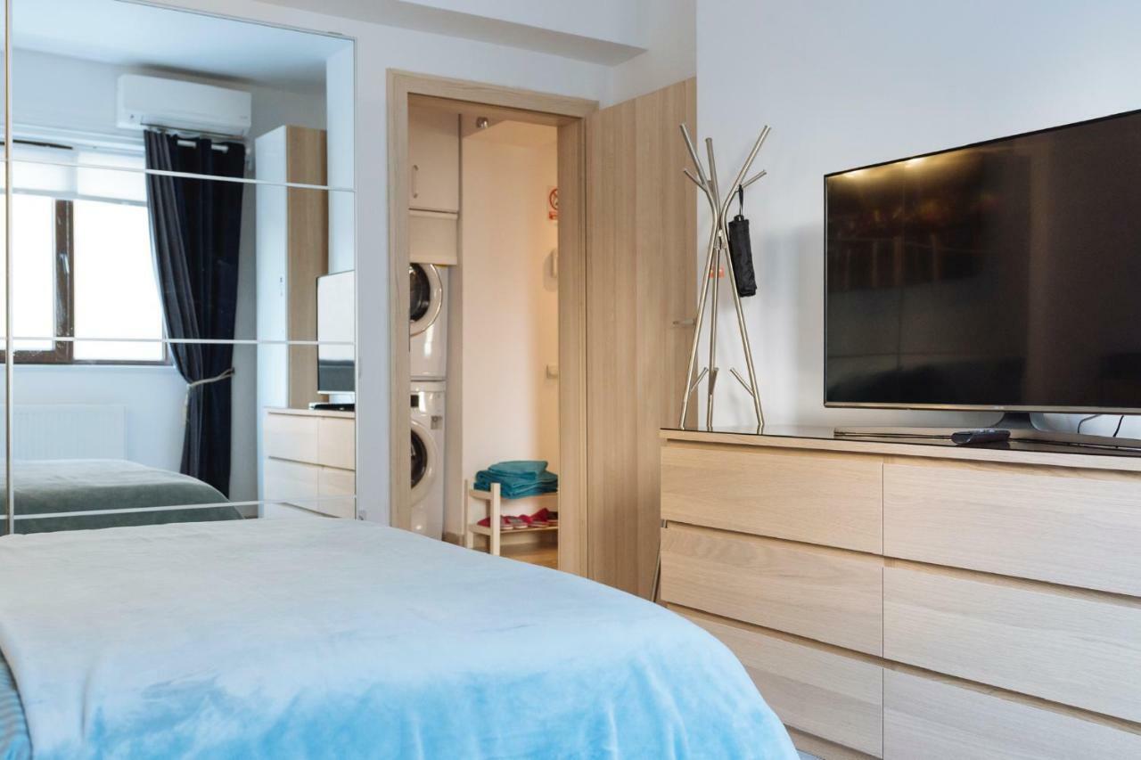 Tres Chic Double Sized Apartment 布加勒斯特 外观 照片